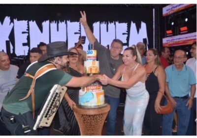 Nos braços do povo : Kléber Tratorzão e Núbia Patrol realizam grande festa em comemoração aos 73 anos de São Domingos.