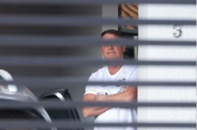 A ordem para policiais penais “não aceitarem nem água” de Bolsonaro