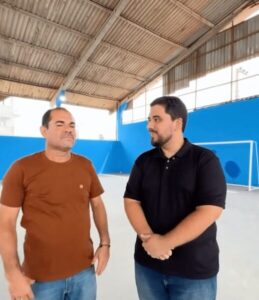 Prefeito Vinicius Vale inicia melhorias na quadra do Murici, em Barreirinhas