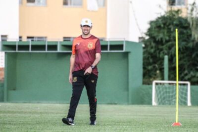 Técnico do Sampaio Corrêa define formação titular para o jogo contra o Ituano