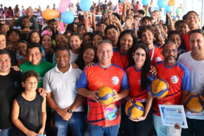 Ele não para: Prefeito Fred Campos entrega 13ª UBS, 8ª quadra poliesportiva e lança pavimentação asfáltica tudo no mesmo dia em Paço do Lumiar.