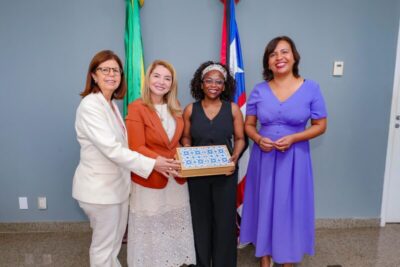 Presidente Iracema vale recebe juíza da Corte Constitucional de Angola na Assembleia Legislativa