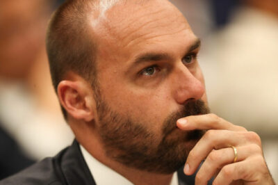 Conselho de Ética da Câmara instaura processo contra Eduardo Bolsonaro