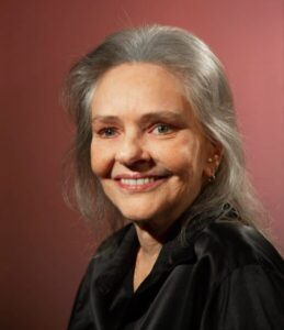 Morre Angela Ro Ro, ícone da MPB, aos 75 anos