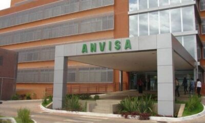 Anvisa determina recolhimento de autoteste de covid-19