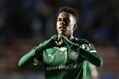 Palmeiras faz 1º tempo perfeito, sente altitude no 2º, mas supera o Bolívar em La Paz