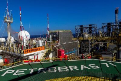 Brasil bate pela 1ª vez marca de 5 milhões de barris de petróleo e gás