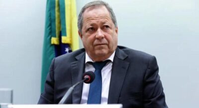 Ministro Flávio Dino mantém cassação de Chiquinho Brazão