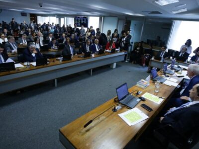 Por unanimidade, PEC da Bandidagem é enterrada pela CCJ e arquivada no Senado