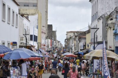 Veja o que abre e fecha no feriadão de independência e aniversário em São Luís