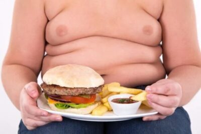 Obesidade infantil supera desnutrição pela primeira vez, alerta Unicef