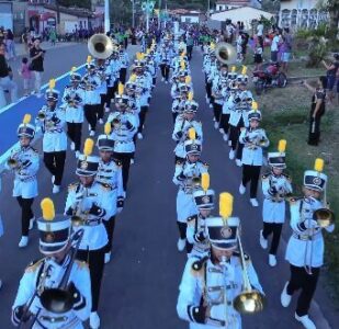 Desfile de 7 de Setembro em Apicum-Açu, espetáculo de cultura e união
