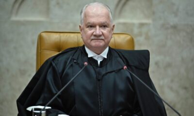 Fachin toma posse na presidência do STF e reafirma defesa da Constituição contra retrocessos