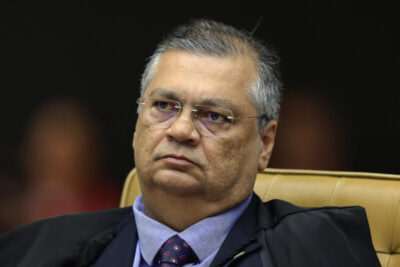 Flávio Dino é xingado e quase agredido em voo que saia de São Luís