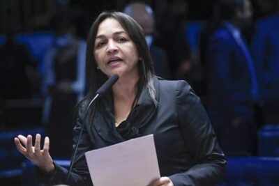 Eliziane Gama vota contra afrouxamento da Ficha Limpa