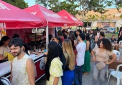 Primeira edição da feira ‘Delícias na praça’ fortalece economia na cidade de Pinheiro