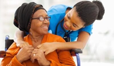 Quando a memória apaga: dores e desafios de quem cuida de um parente com Alzheimer