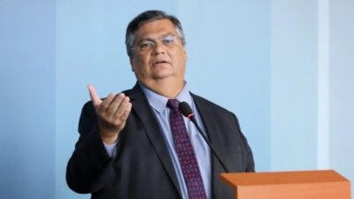 Flávio Dino, do STF, suspende repasses de emendas “Pix”