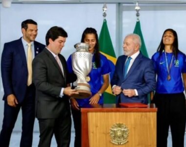 Fufuca reforça presença ao lado do presidente…