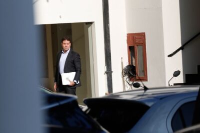 Fux pede suspensão de todo processo sobre golpe contra Ramagem