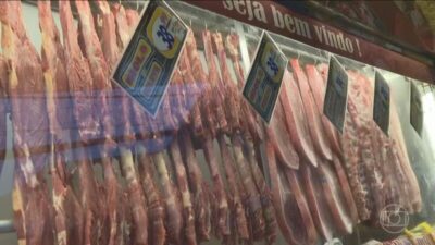Preço da carne sobe mais de 20% em um ano no Brasil, mesmo com tarifaço de Trump