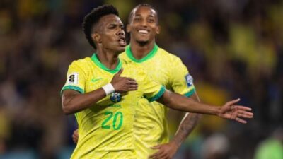 Estêvão desencanta, Paquetá marca na volta à seleção, e Brasil vence o Chile na despedida da torcida nas eliminatórias