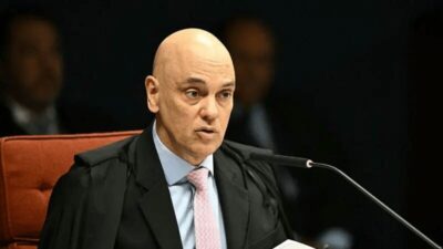 Moraes vota para condenar Bolsonaro e outros sete réus por plano de golpe