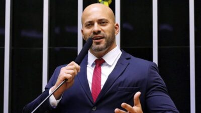 Moraes reduz pena de Daniel Silveira por estudo, trabalho e leitura