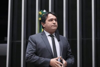 Sogra de deputado maranhense é nomeada em gabinete na Câmara
