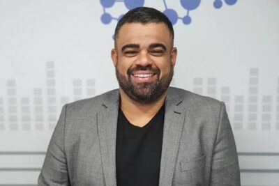 Paulo Victor convoca vereadores para votar alterações na Lei Orgânica e Orçamento de 2023