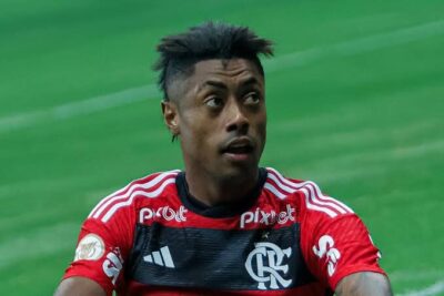 Flamengo recorre ao STJD e pede efeito suspensivo para liberar Bruno Henrique