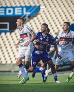 MAC perde em casa jogo de ida contra o Santa Cruz