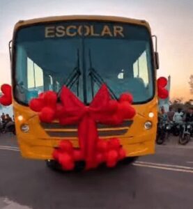 Prefeito Deyvison do Posto entrega dois novos reforços para Educação de Mirinzal