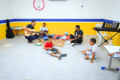 Prefeitura de Timon promove inclusão com projeto de musicoterapia para crianças com autismo