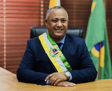 Prefeitura de Vargem Grande vai gastar R$ 5,7 milhões em material de informática