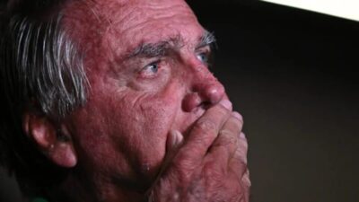 Acusado de ataques à democracia, Bolsonaro é condenado a 27 anos e 3 meses de prisão