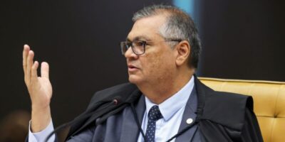 Dino suspende repasses de “emendas Pix” a nove municípios