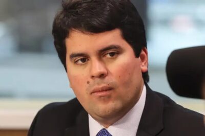 Fufuca, o ministro menos popular do governo federal, está sem saída após o anúncio de que seu partido deixará a base governista e, por isso, deverá ser obrigado a entregar o cargo