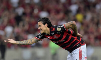 Jovem Pan > Esportes > Futebol > Pedro inicia transição física e pode voltar ao time do Flamengo antes do esperado Pedro inic