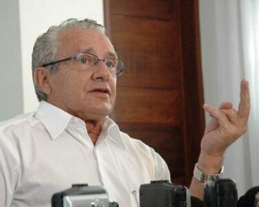 Zé Reinaldo recebe alta de hospital e está de volta ao Maranhão