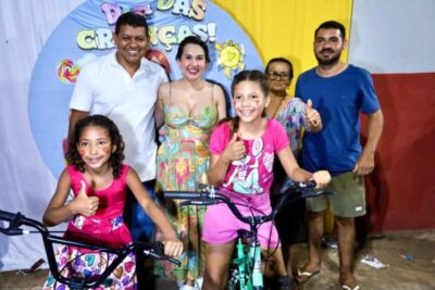 Bruna Pessoa participa de homenagens ao Dia das Crianças