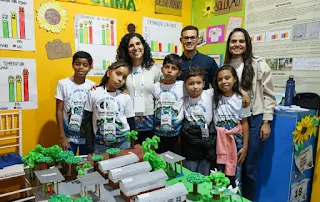 Escolas públicas do Distrito Federal apresentam seus projetos durante a Semana Nacional de Ciência e Tecnologia.