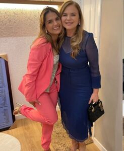 Maura Jorge visita a Câmara Municipal de São Luís em celebração do aniversário de sua filha, vereadora Thay Evangelista