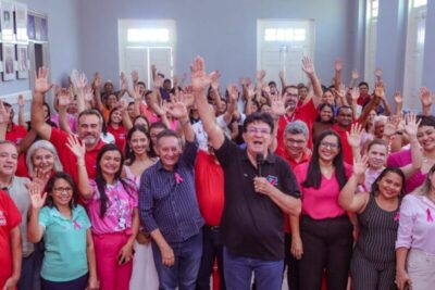 Outubro Rosa: Prefeitura de Codó inicia mês de conscientização sobre o câncer de mama e colo do útero