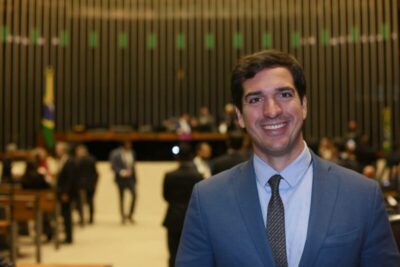 Gabriel Tenório cobra valorização e respeito ao Plano de Carreira dos professores da rede municipal em Matões