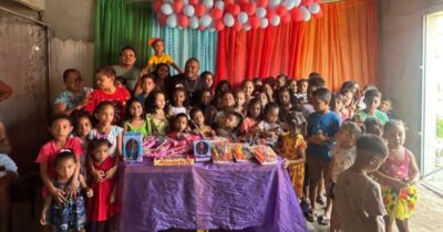 Crianças do Júlia Almeida ganham festa inesquecível promovida por liderança local