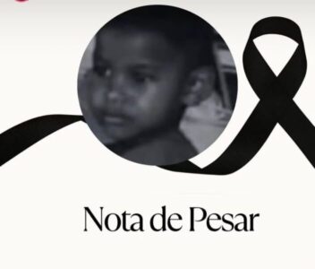 Nesta segunda-feira (13), um episódio trágico abalou a cidade de Santa Inês. Um menino de 4 anos, José Carlos Souza Filho, morreu após ser atingido por um disparo acidental da arma de seu pai, o sargento da Polícia Militar Azevedo, enquanto ele realizava a limpeza do armamento.