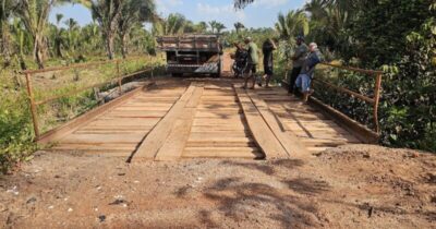 Prefeita Fabiana Mendes segue investindo na recuperação de pontes e estradas rurais em Presidente Vargas/MA