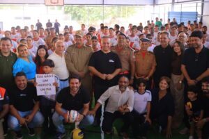 Prefeito Fred Campos entrega a 10ª quadra poliesportiva em 10 meses de gestão em Paço do Lumiar