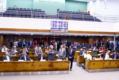 Aprovado PL que prevê serviços nas áreas de Psicologia e Serviço Social em escolas da rede pública